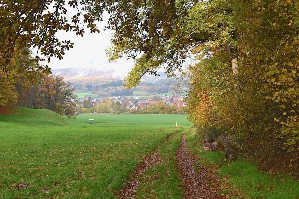 Reiseland Hessen Lahntal Wandern Lahnwanderweg