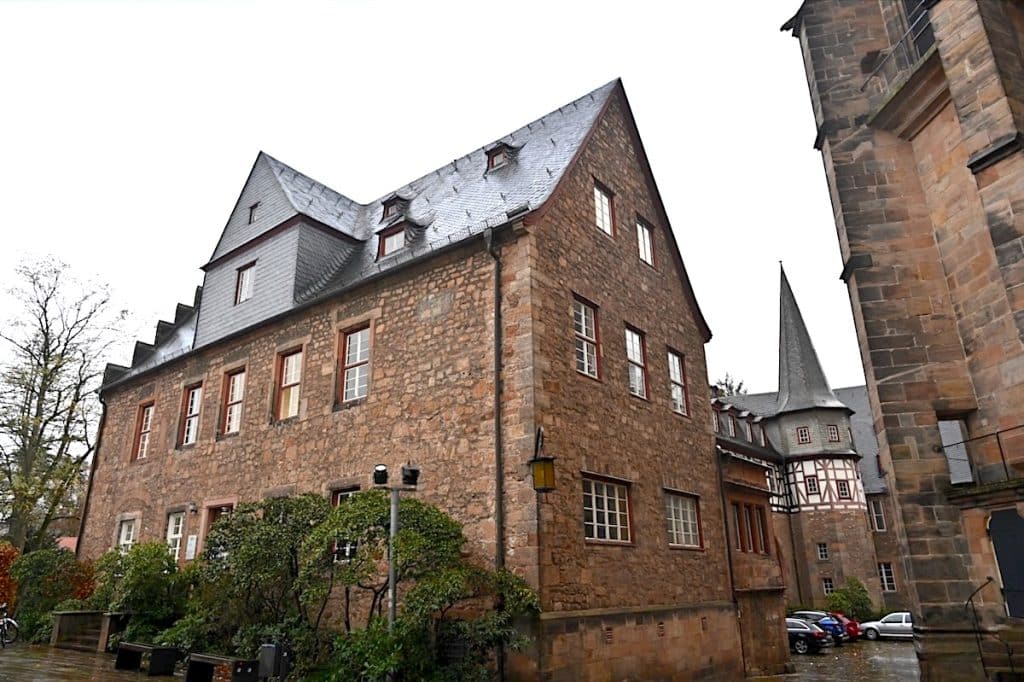 Deutsches Haus Hessen Stadt Geschichte