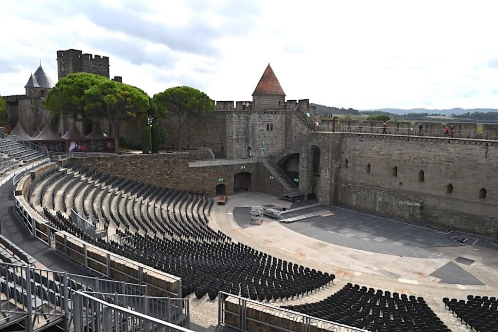 Carcassonne Festung Altstadt Sehenswürdigkeiten Tipps Theater Open Air