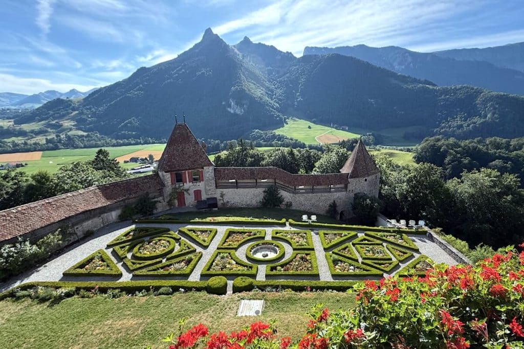 Gruyères Sehenswürdigkeiten Schloss Fribourg Region