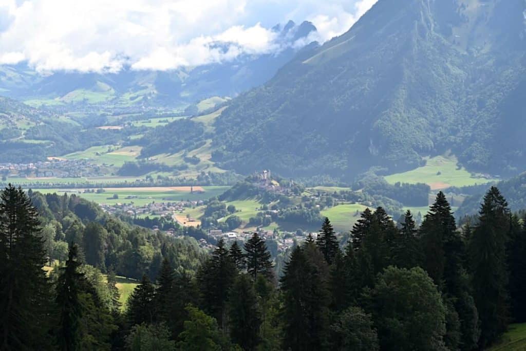 Gruyères Schweiz Wandern Pfad der Käsereien