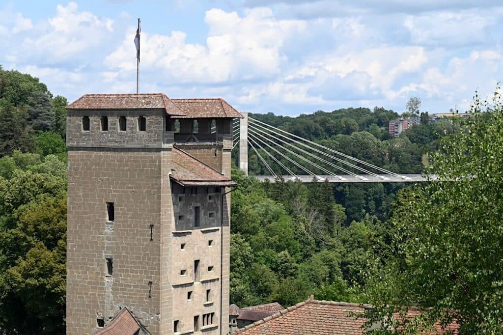 Fribourg Schweiz Sehenswürdigkeiten Highlights Wandern